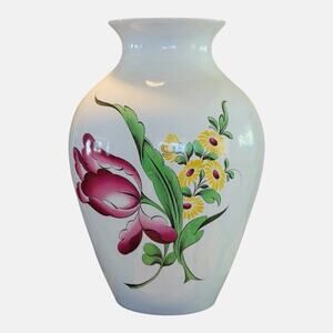 Vintage Spode Earthenware 10" Vase Marlborough Sprays Floral Motif Retired